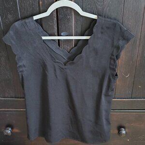 Express Black Scalloped Satin V Neck Blouse Small